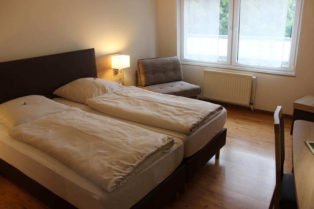 Hotel Dreimaedelhaus Espelkamp-Mittwald Kültér fotó