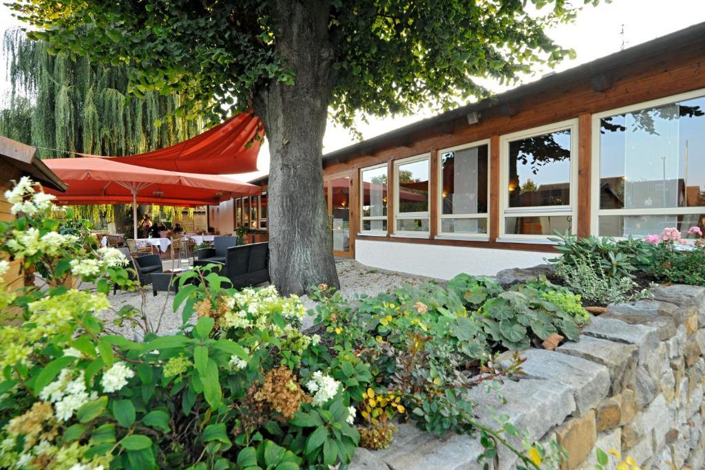 Hotel Dreimaedelhaus Espelkamp-Mittwald Kültér fotó