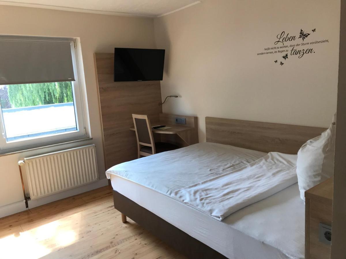 Hotel Dreimaedelhaus Espelkamp-Mittwald Kültér fotó